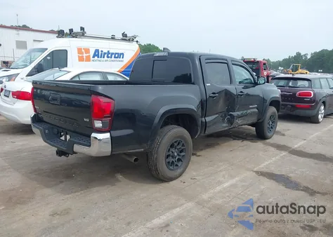 2022 Toyota Tacoma Sr5 V6 z USA, uszkodzony, nr VIN 3TYCZ5AN3NT093860
